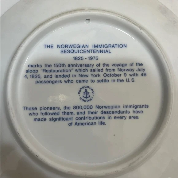 Porsgrund of Norway “Norwegian Immigration Sesquicentennial” plate - Picture 3 of 3